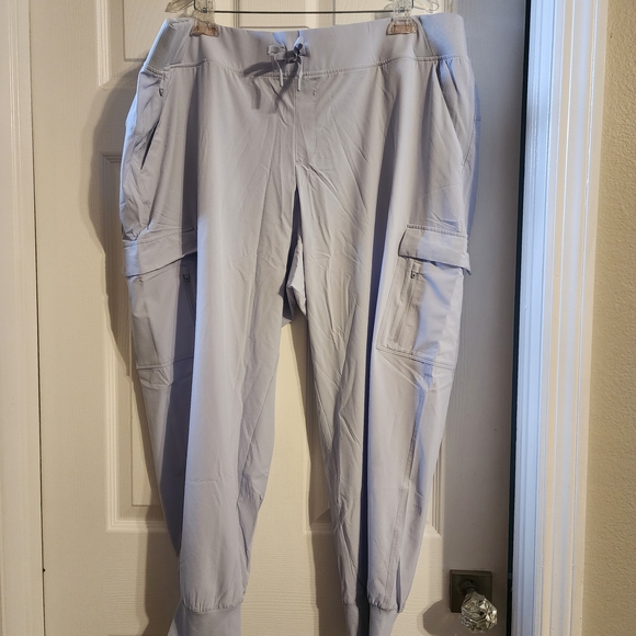 NWT Plus All In Motion Women's Dry Fit Lavender Training Jogger Pants. 2x & 4x - Picture 2 of 7
